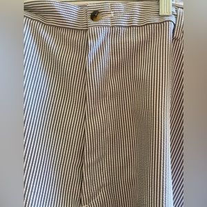 Men Grey and White shorts size 46 in excellent condition